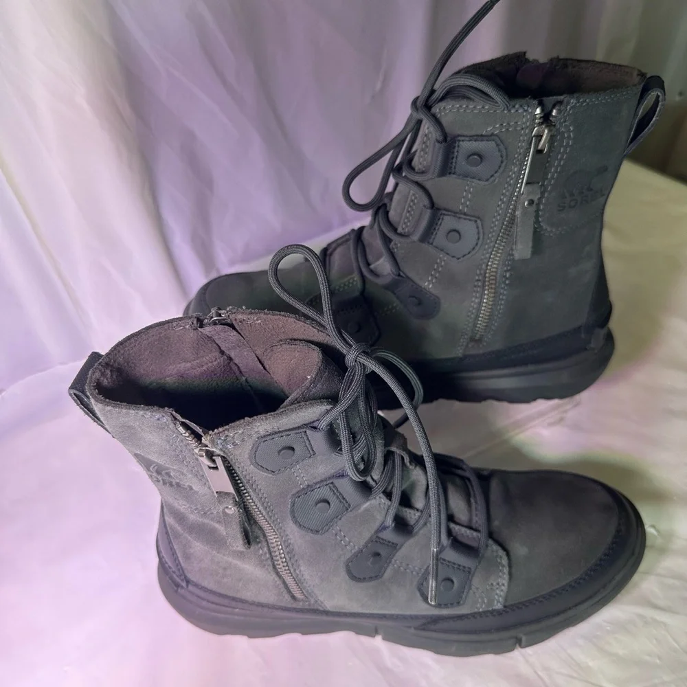 Sorel Dark Gray Suede Lace-Up Boots